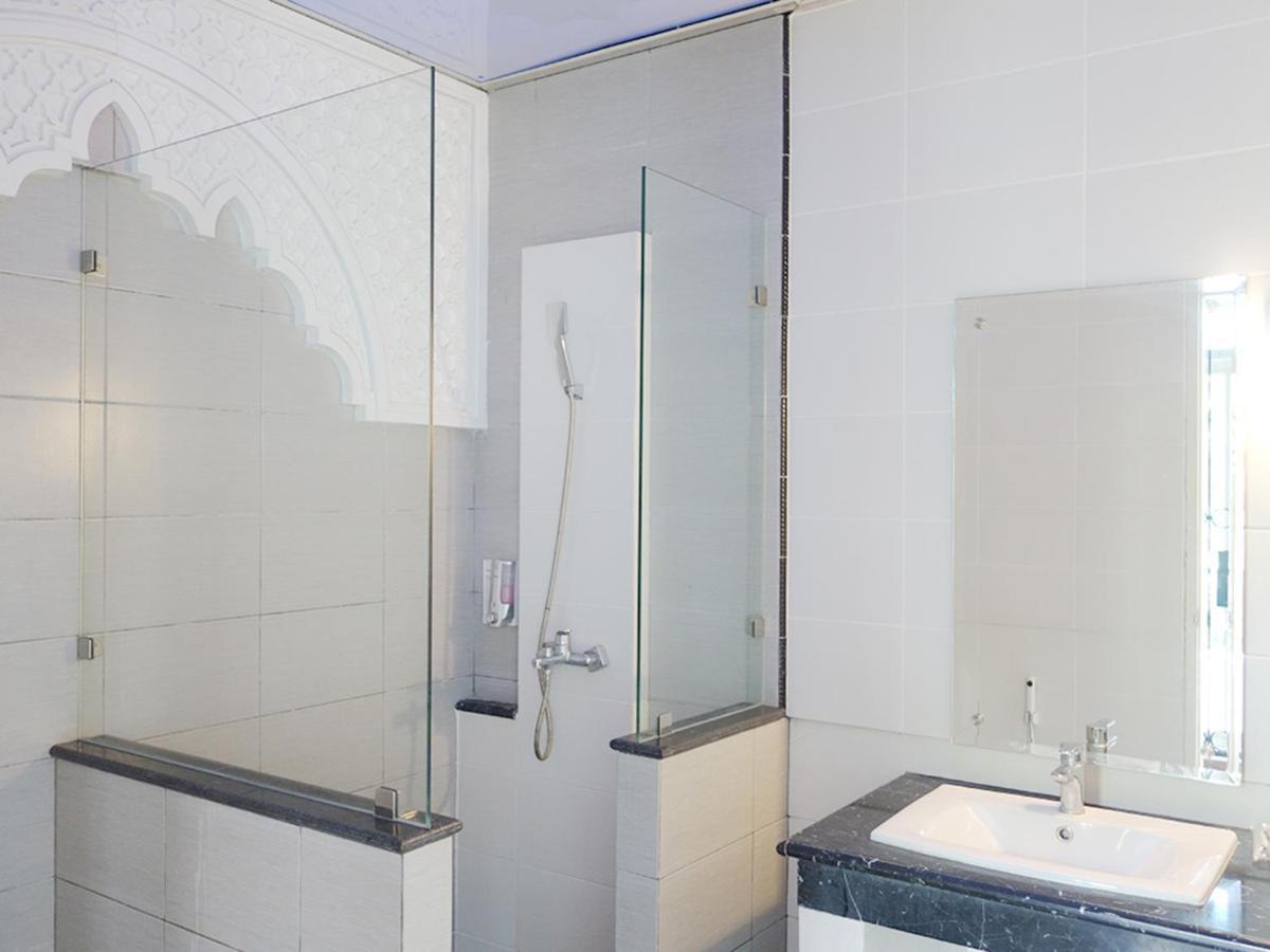 Saffron Suites Syariah Jakarta Bagian luar foto